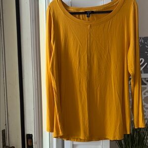 Jones New York Yellow- Gold Fitted Long Sleeve Blouse 1X